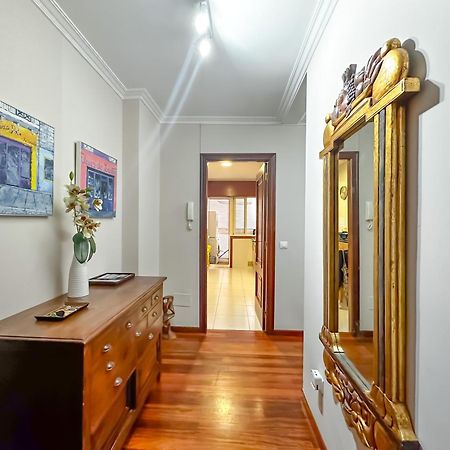 Apartamento Completo, Amplio, Muy Iluminado Y Con Plaza De Garaje Incluida. オ・グローベ エクステリア 写真