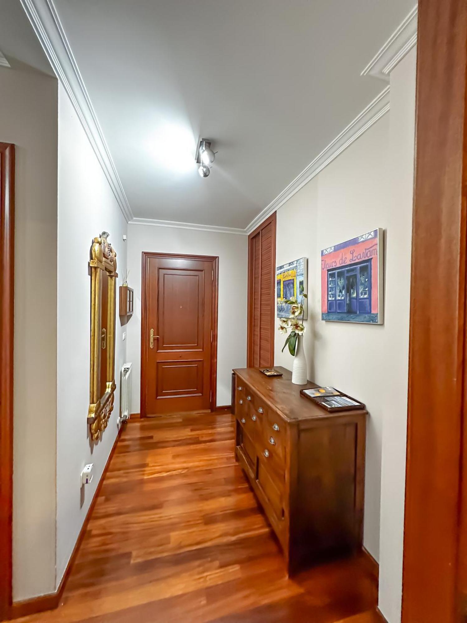Apartamento Completo, Amplio, Muy Iluminado Y Con Plaza De Garaje Incluida. オ・グローベ エクステリア 写真