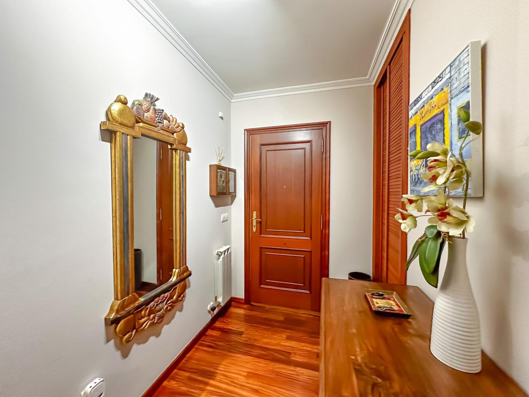 Apartamento Completo, Amplio, Muy Iluminado Y Con Plaza De Garaje Incluida. オ・グローベ エクステリア 写真