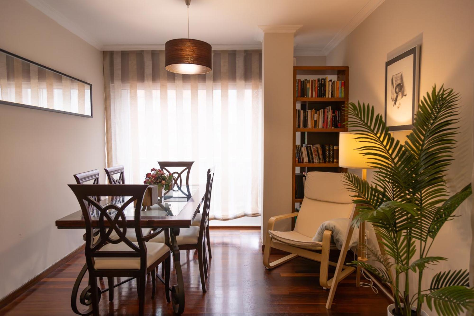 Apartamento Completo, Amplio, Muy Iluminado Y Con Plaza De Garaje Incluida. オ・グローベ エクステリア 写真