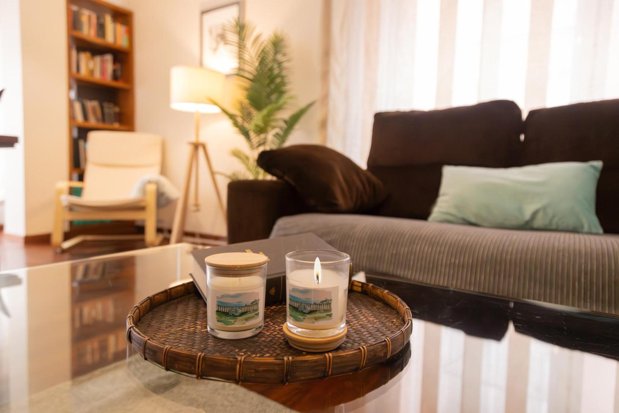 Apartamento Completo, Amplio, Muy Iluminado Y Con Plaza De Garaje Incluida. オ・グローベ エクステリア 写真